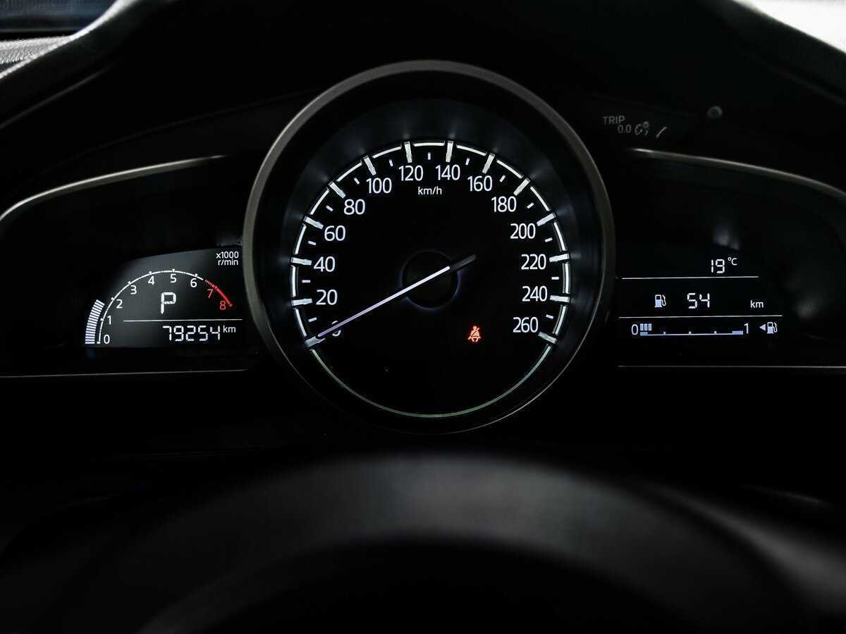 Mazda 3 2018 года с пробегом. Фото: #9