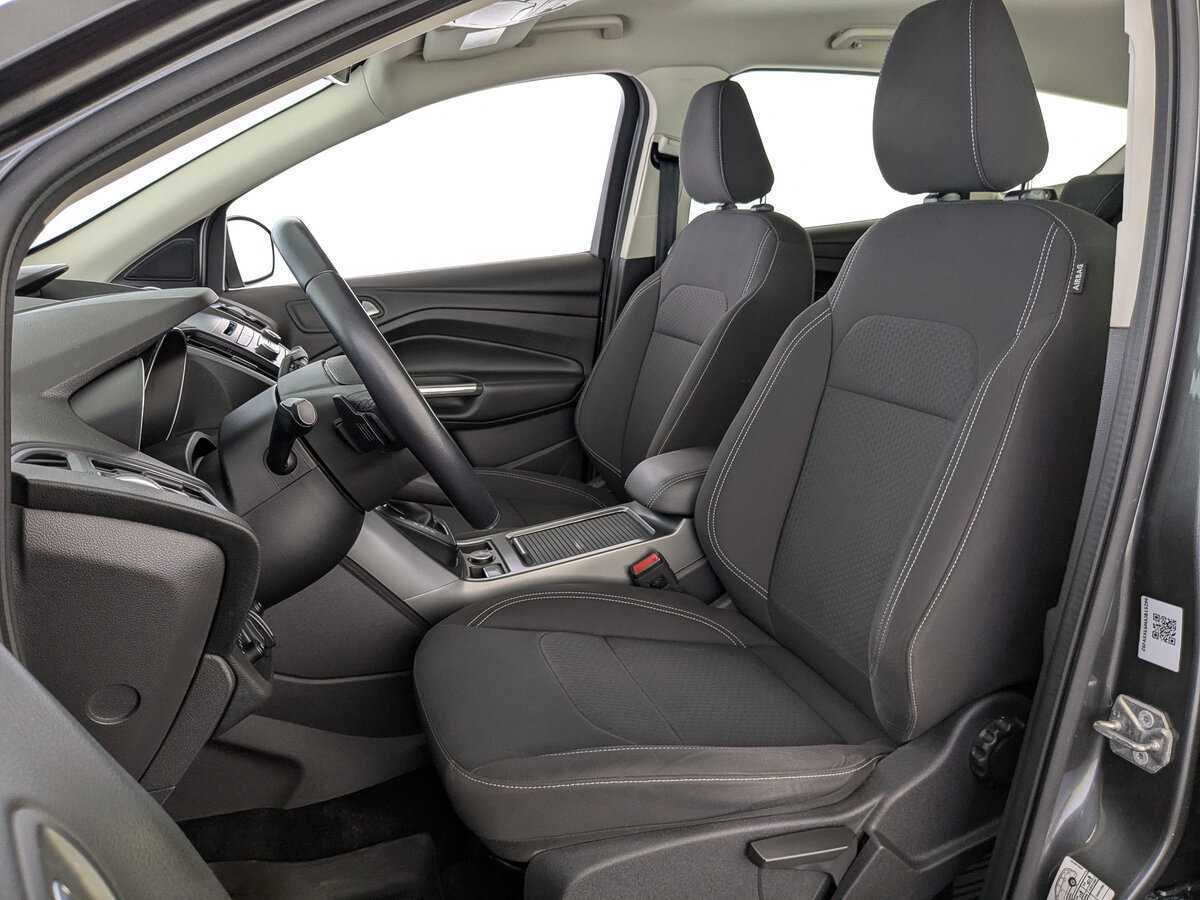 Ford Kuga 2018 года с пробегом. Фото: #19