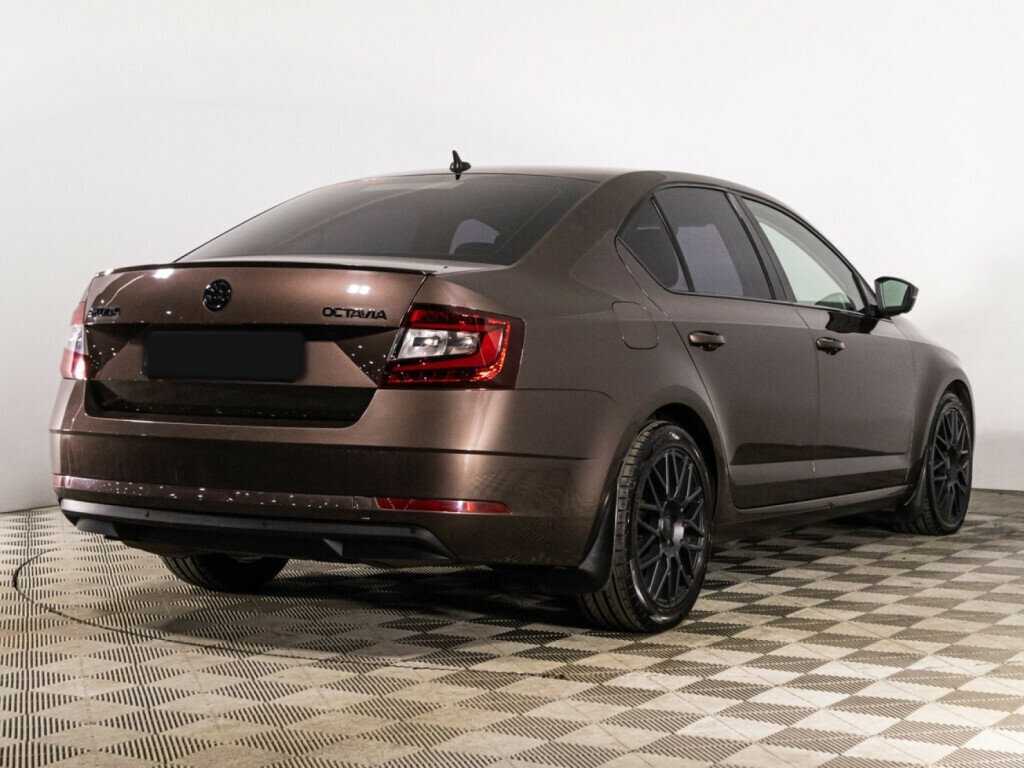Skoda Octavia 2017 года с пробегом. Фото: #4