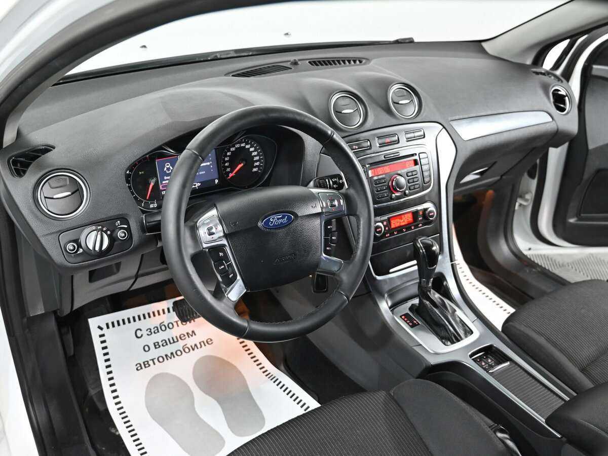 Ford Mondeo 2013 года с пробегом. Фото: #7
