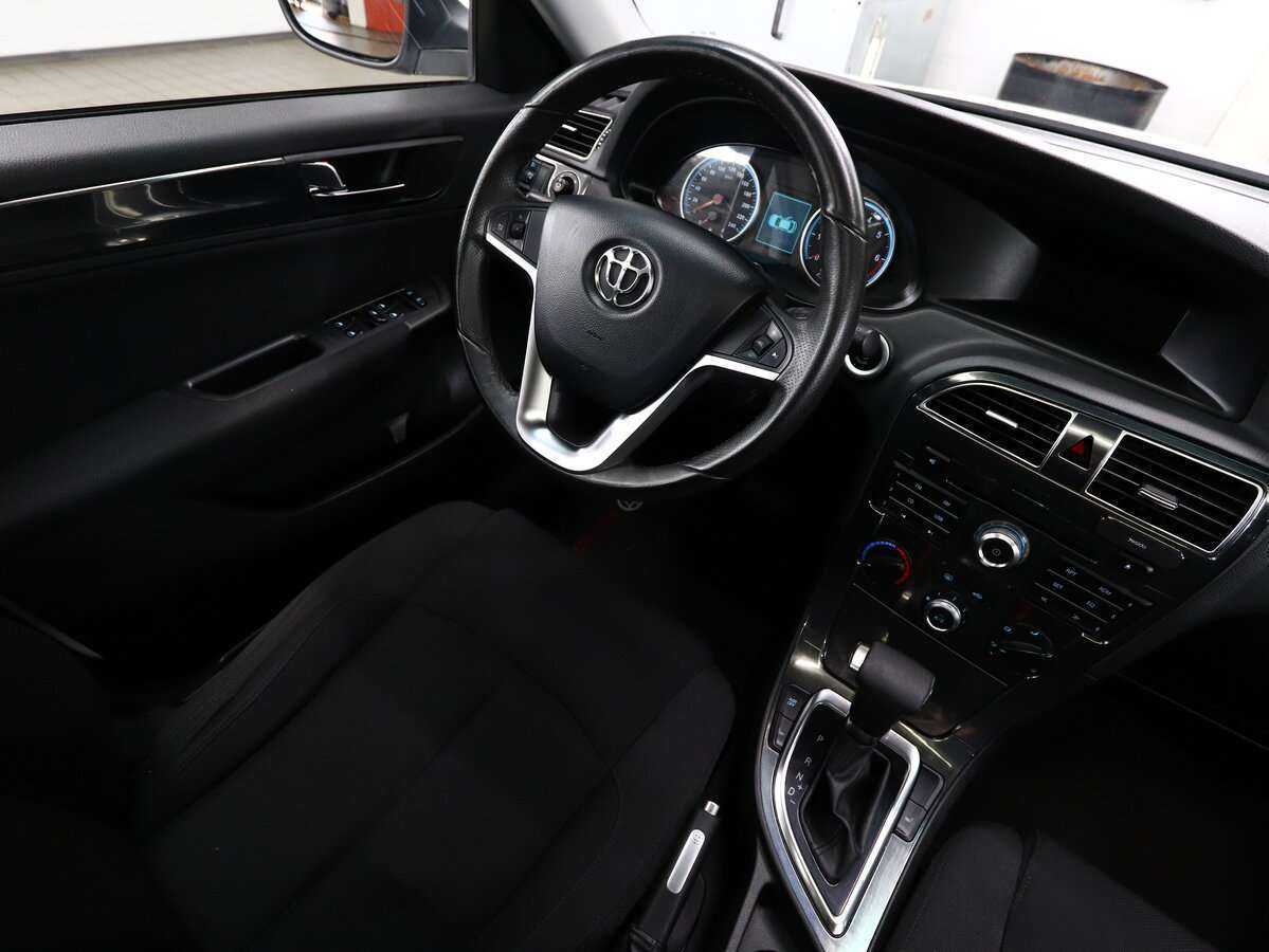 Brilliance V5 2014 года с пробегом. Фото: #17