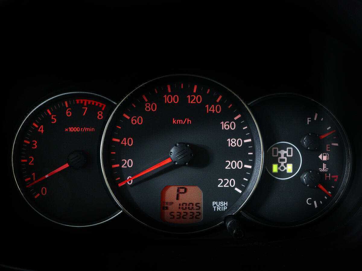 Mitsubishi Pajero Sport 2012 года с пробегом. Фото: #7