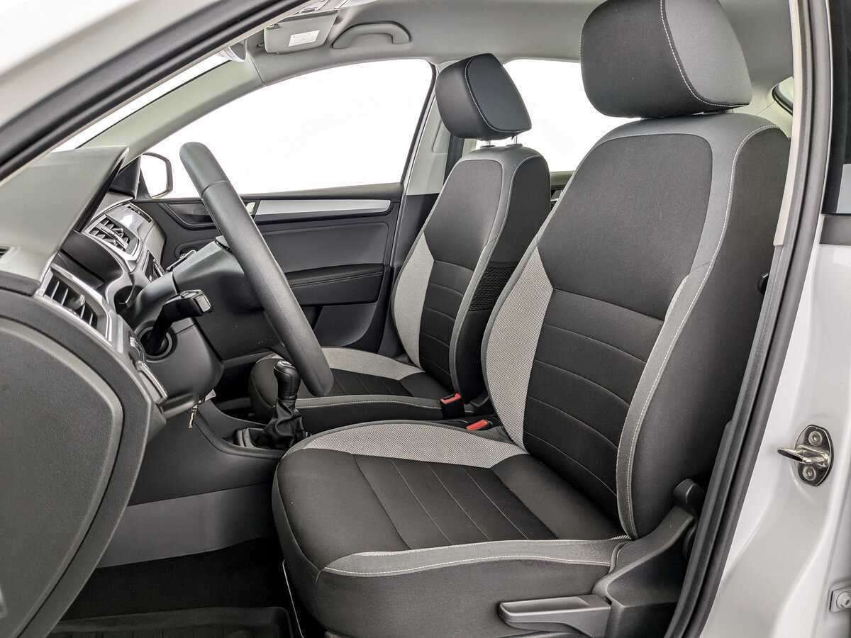Skoda Rapid 2019 года с пробегом. Фото: #15