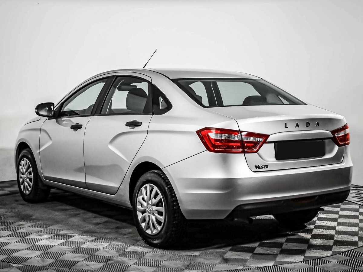 Lada (ВАЗ) Vesta 2018 года с пробегом. Фото: #5