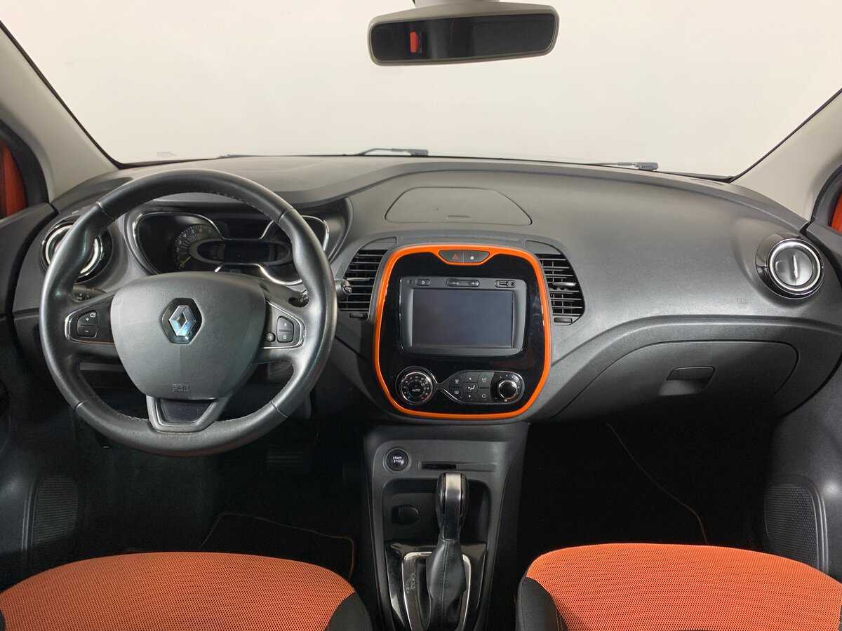 Renault Kaptur 2016 года с пробегом. Фото: #12