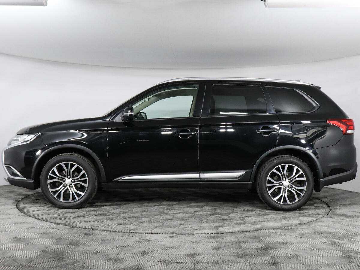 Mitsubishi Outlander 2018 года с пробегом. Фото: #7