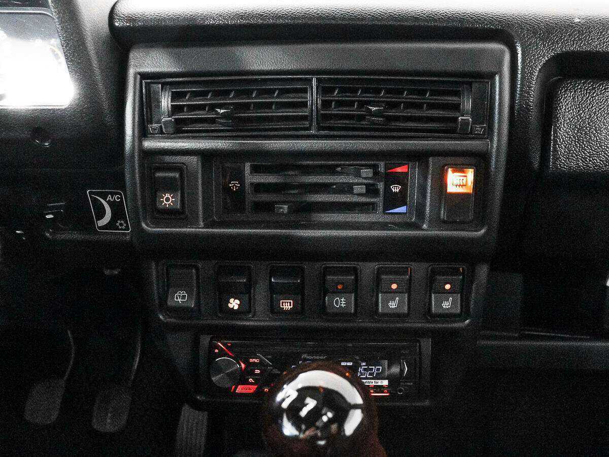 Lada (ВАЗ) 2121 (4x4) 2018 года с пробегом. Фото: #11