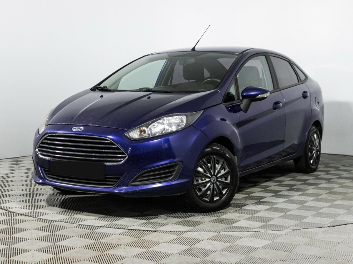 Ford Fiesta 2015 года с пробегом. Посмотреть фото