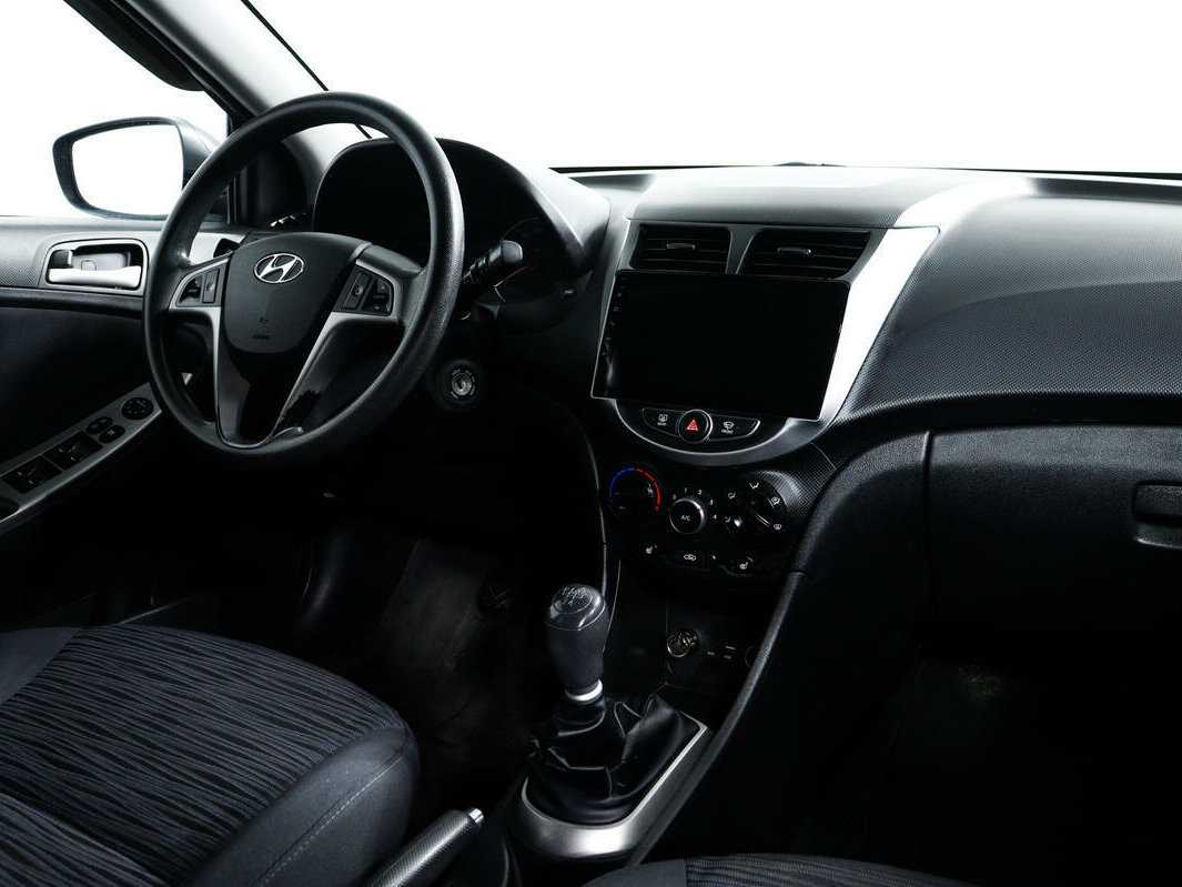 Hyundai Solaris 2015 года с пробегом. Фото: #8