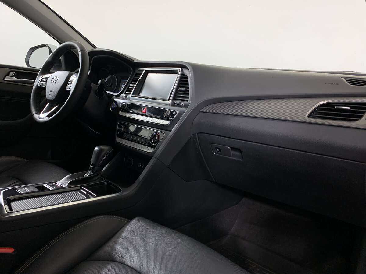 Hyundai Sonata 2019 года с пробегом. Фото: #10