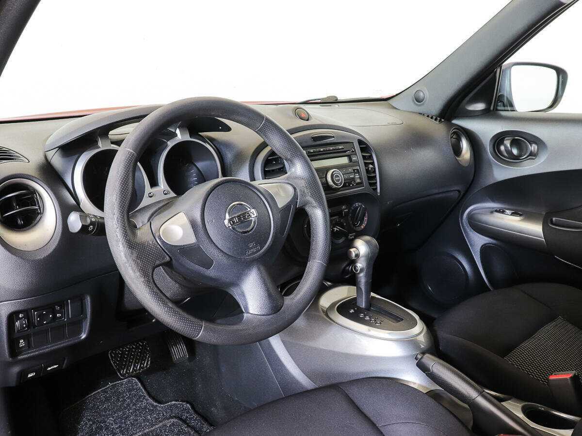 Nissan Juke 2014 года с пробегом. Фото: #12