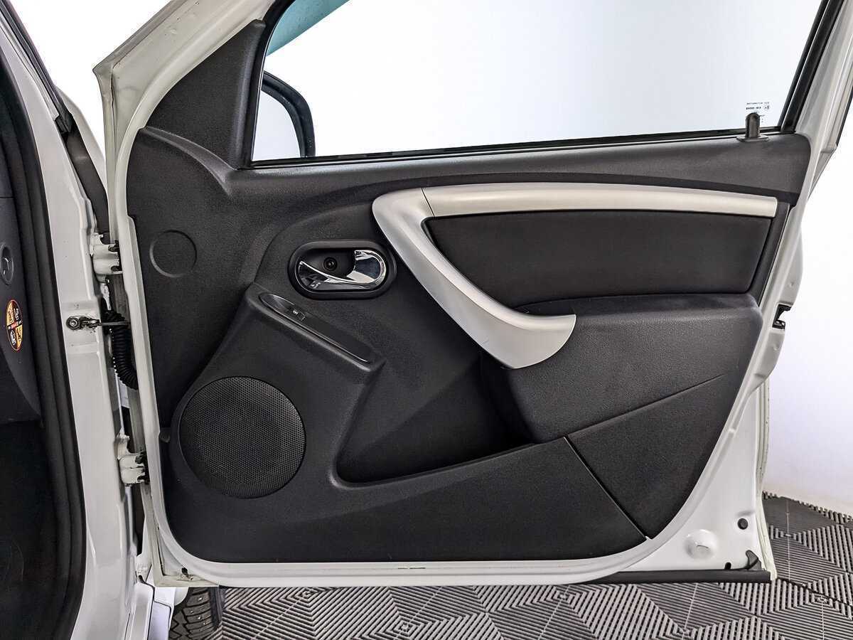 Nissan Terrano 2021 года с пробегом. Фото: #23