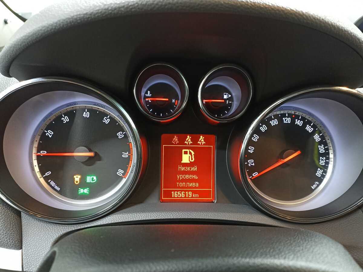 Opel Mokka 2012 года с пробегом. Фото: #11