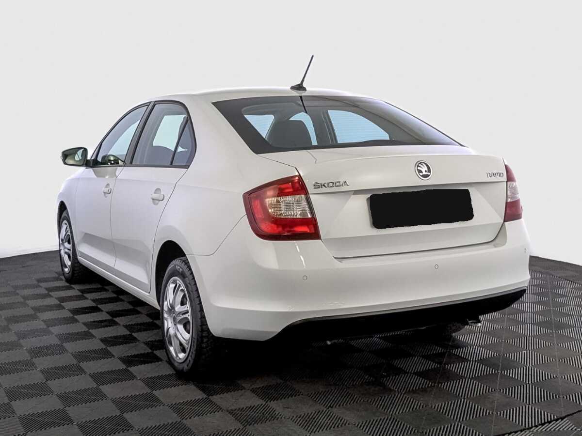 Skoda Rapid 2019 года с пробегом. Фото: #6