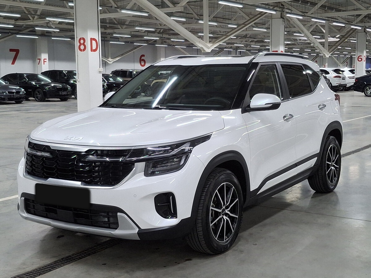 Kia Seltos 2024 года с пробегом. Посмотреть фото