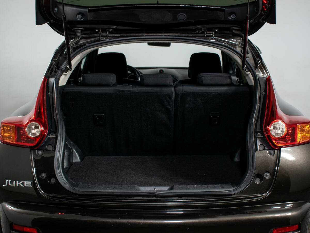 Nissan Juke 2012 года с пробегом. Фото: #12