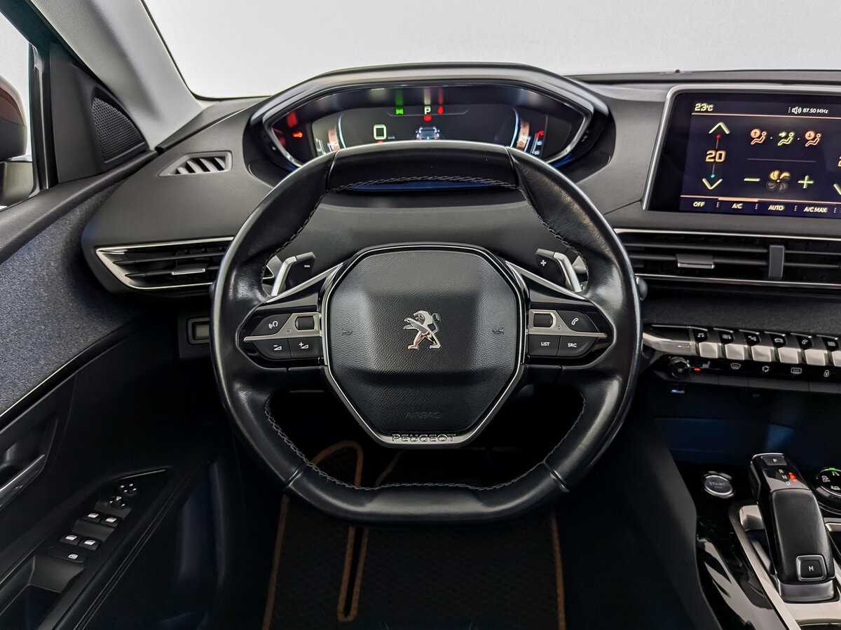 Peugeot 3008 2017 года с пробегом. Фото: #20