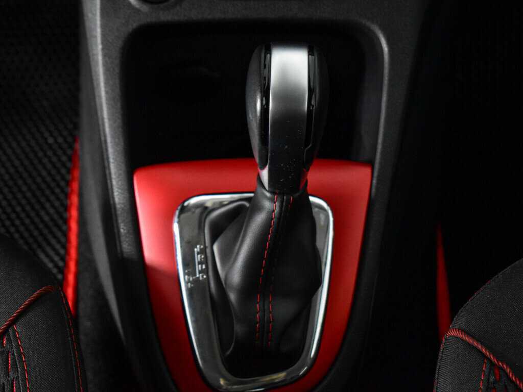 Renault Kaptur 2018 года с пробегом. Фото: #10