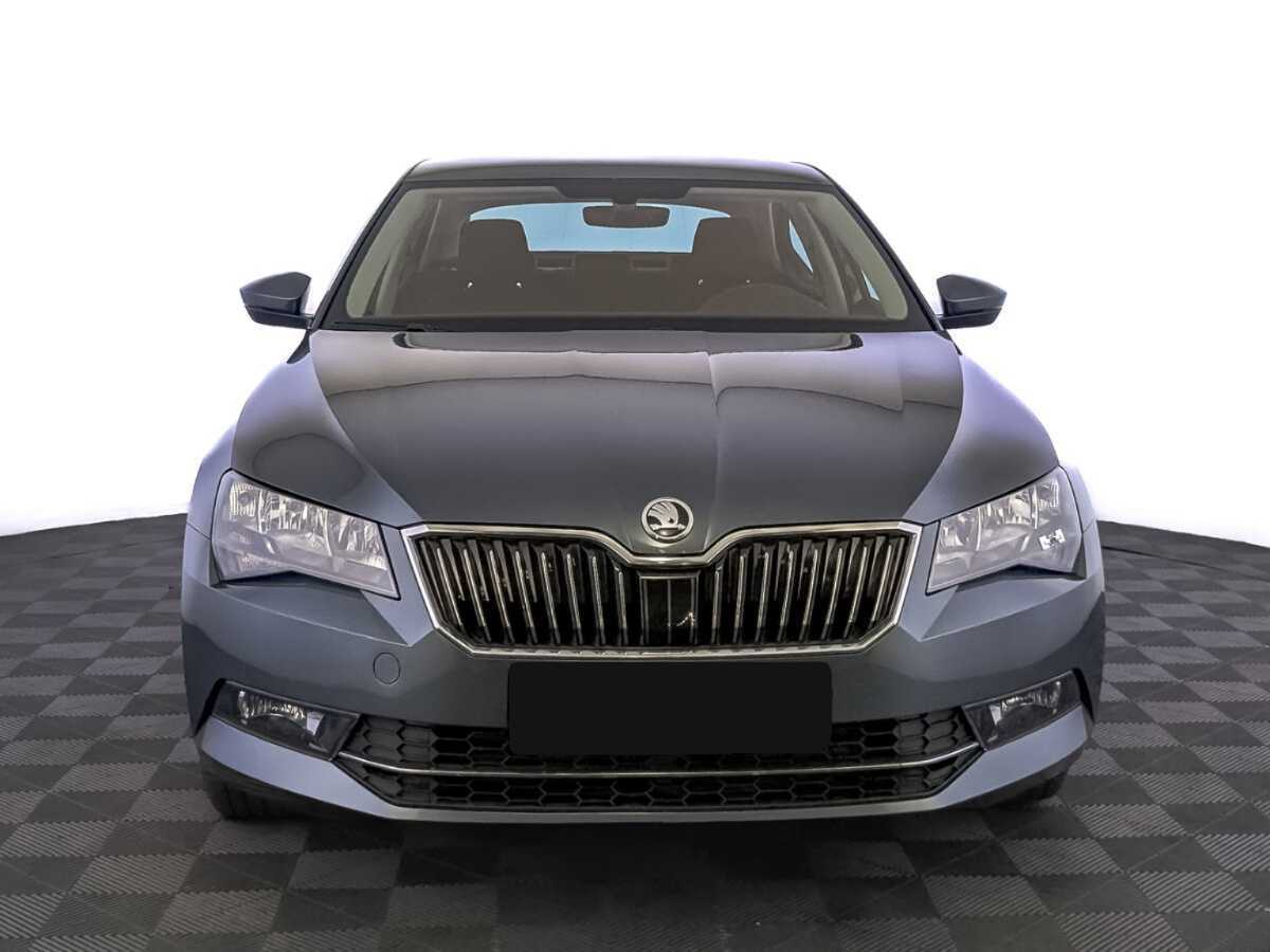 Skoda Superb 2019 года с пробегом. Фото: #1