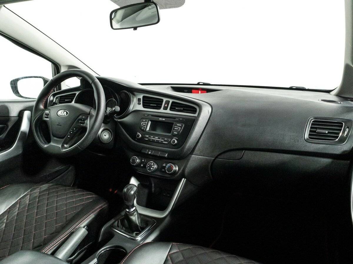 Kia Ceed 2013 года с пробегом. Фото: #8