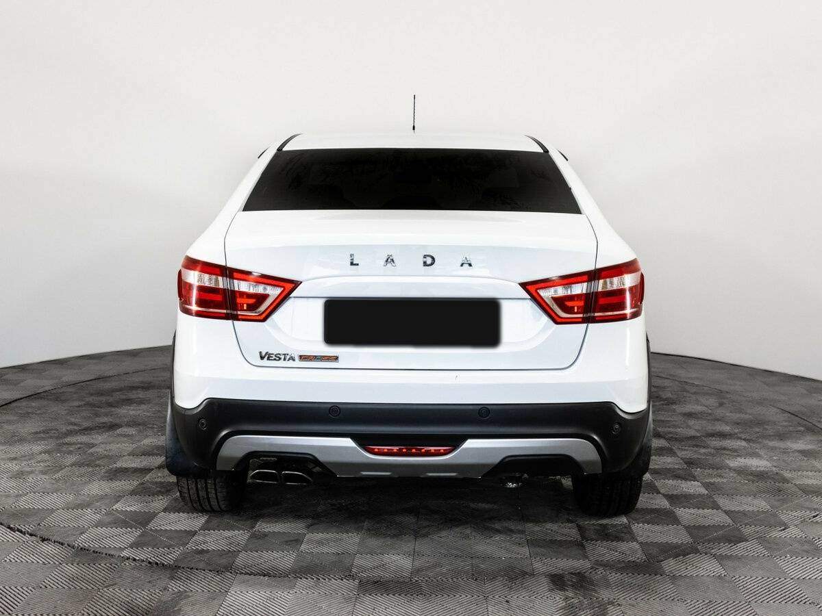 Lada (ВАЗ) Vesta 2018 года с пробегом. Фото: #4