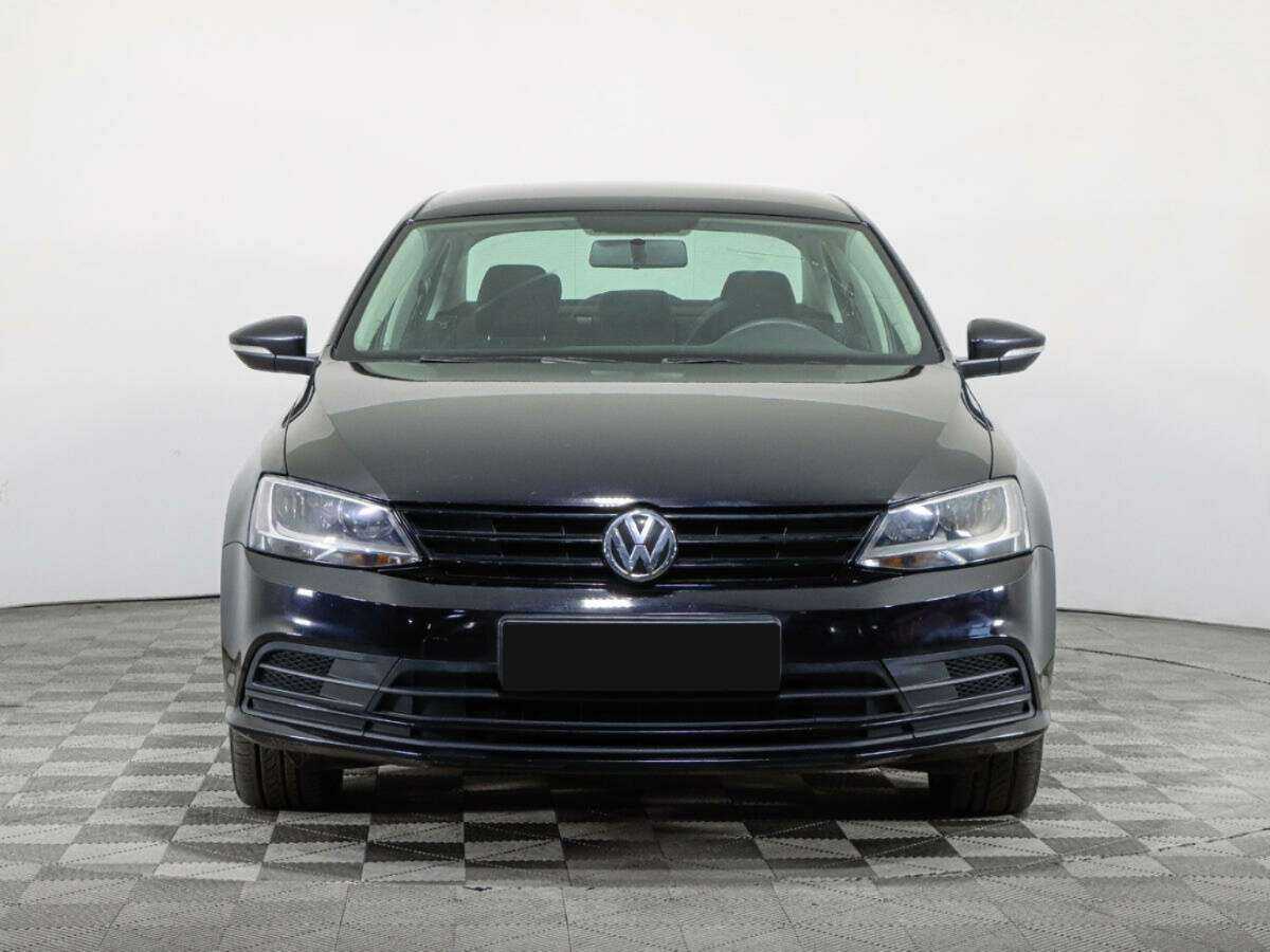 Volkswagen Jetta 2015 года с пробегом. Фото: #1
