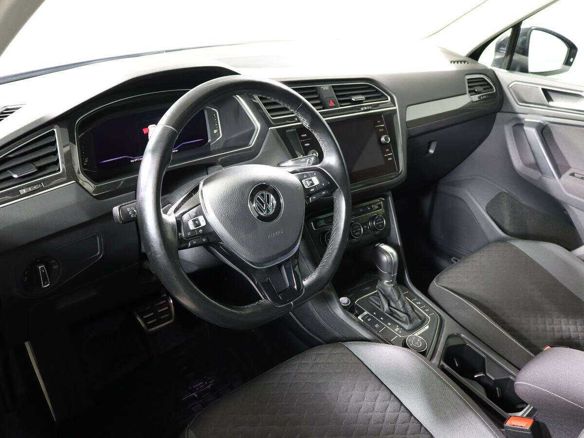 Volkswagen Tiguan 2018 года с пробегом. Фото: #11
