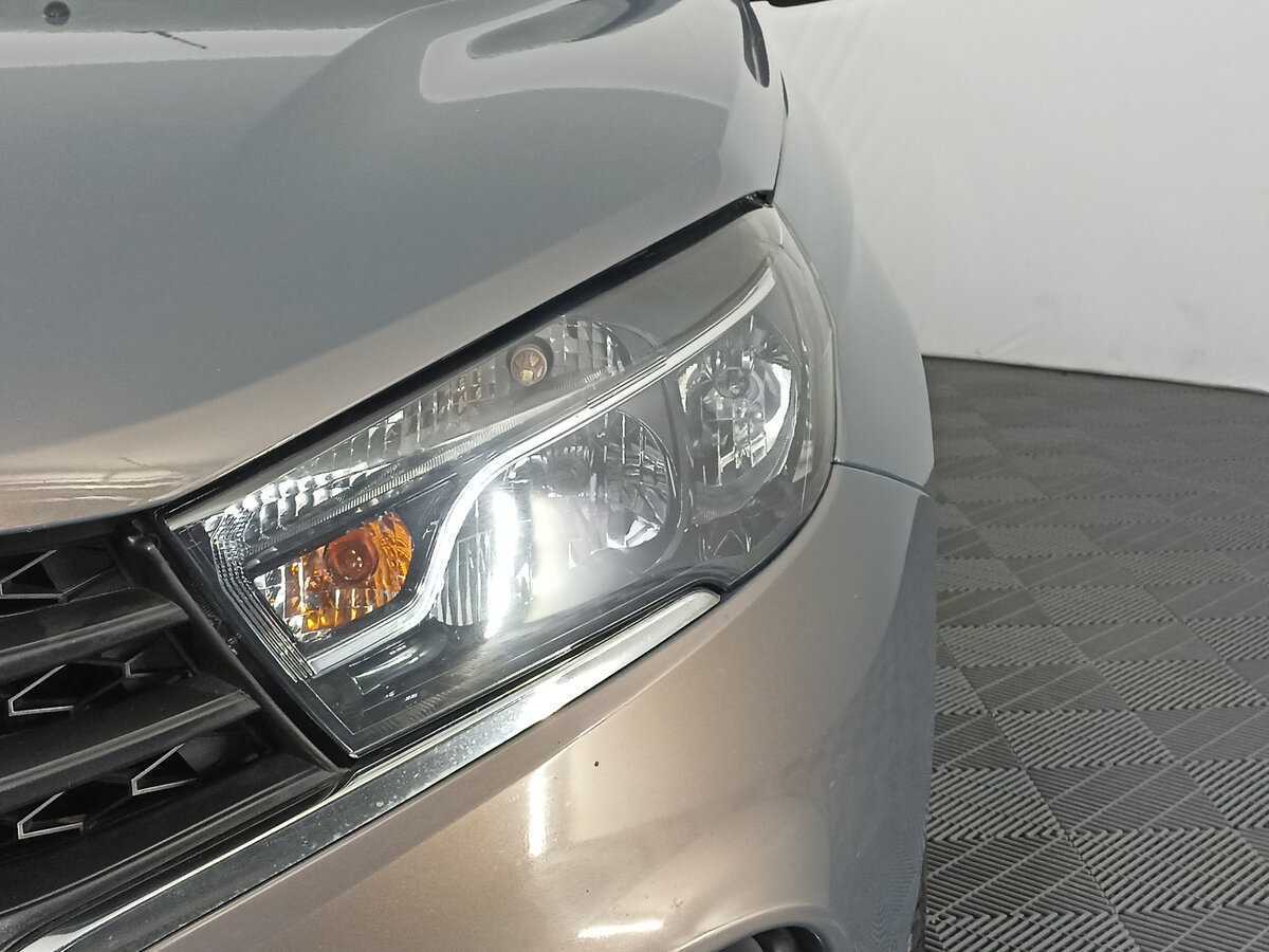 Lada (ВАЗ) Vesta 2017 года с пробегом. Фото: #15