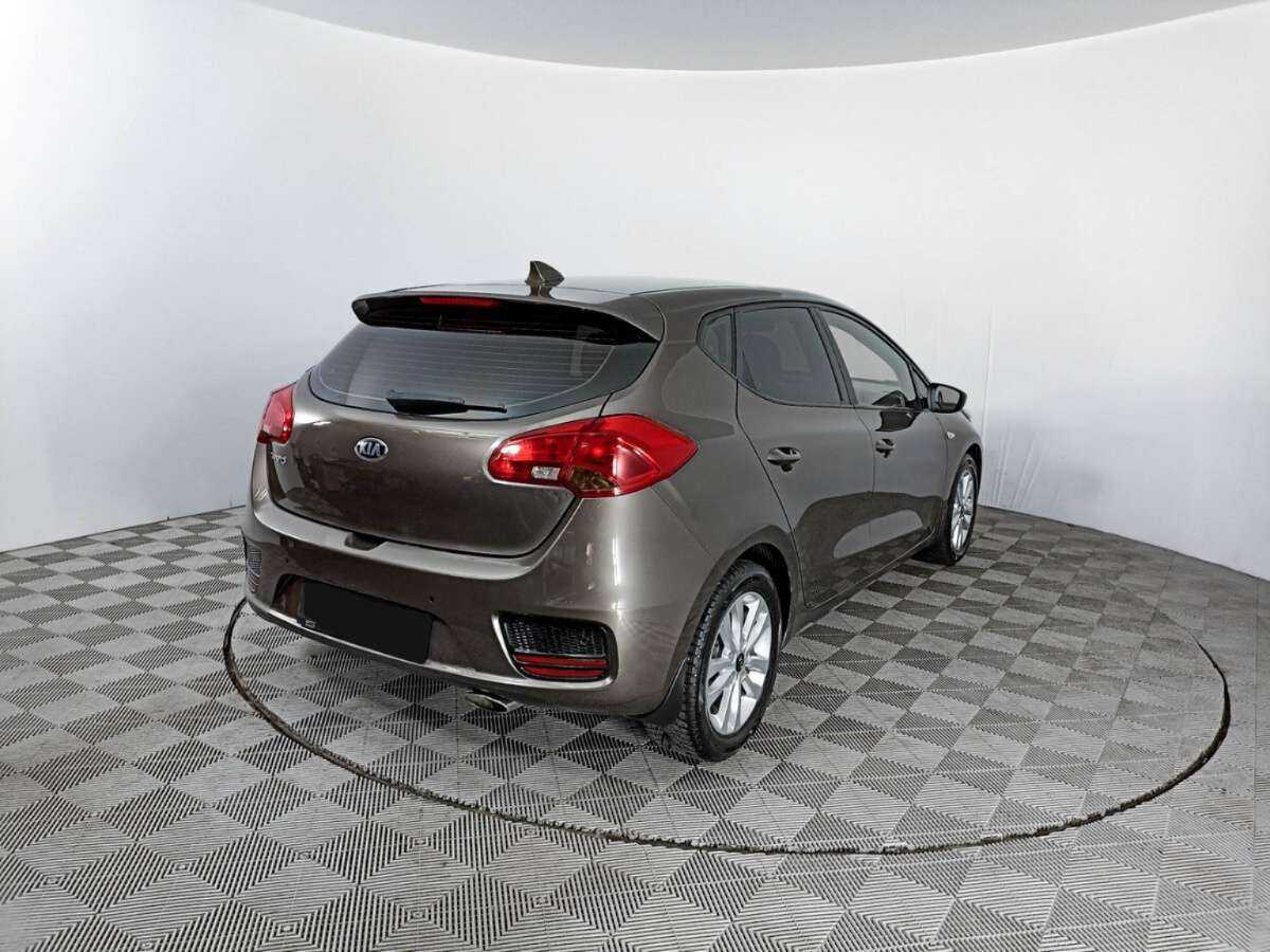 Kia Ceed 2018 года с пробегом. Фото: #4