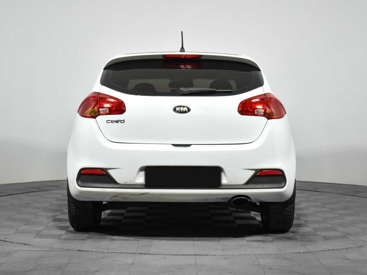 Kia Ceed 2012 года с пробегом. Фото: #5
