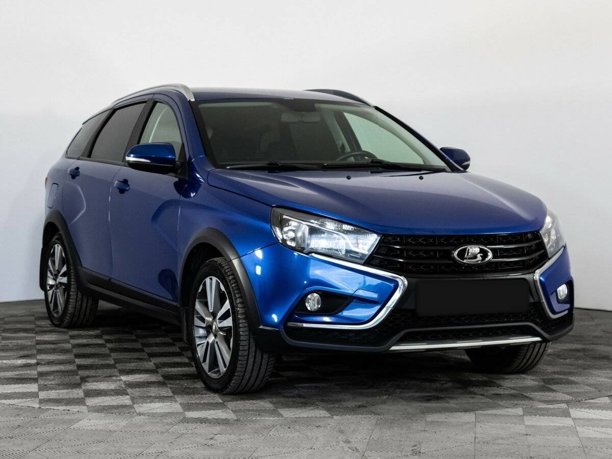 Lada (ВАЗ) Vesta 2021 года с пробегом. Фото: #2