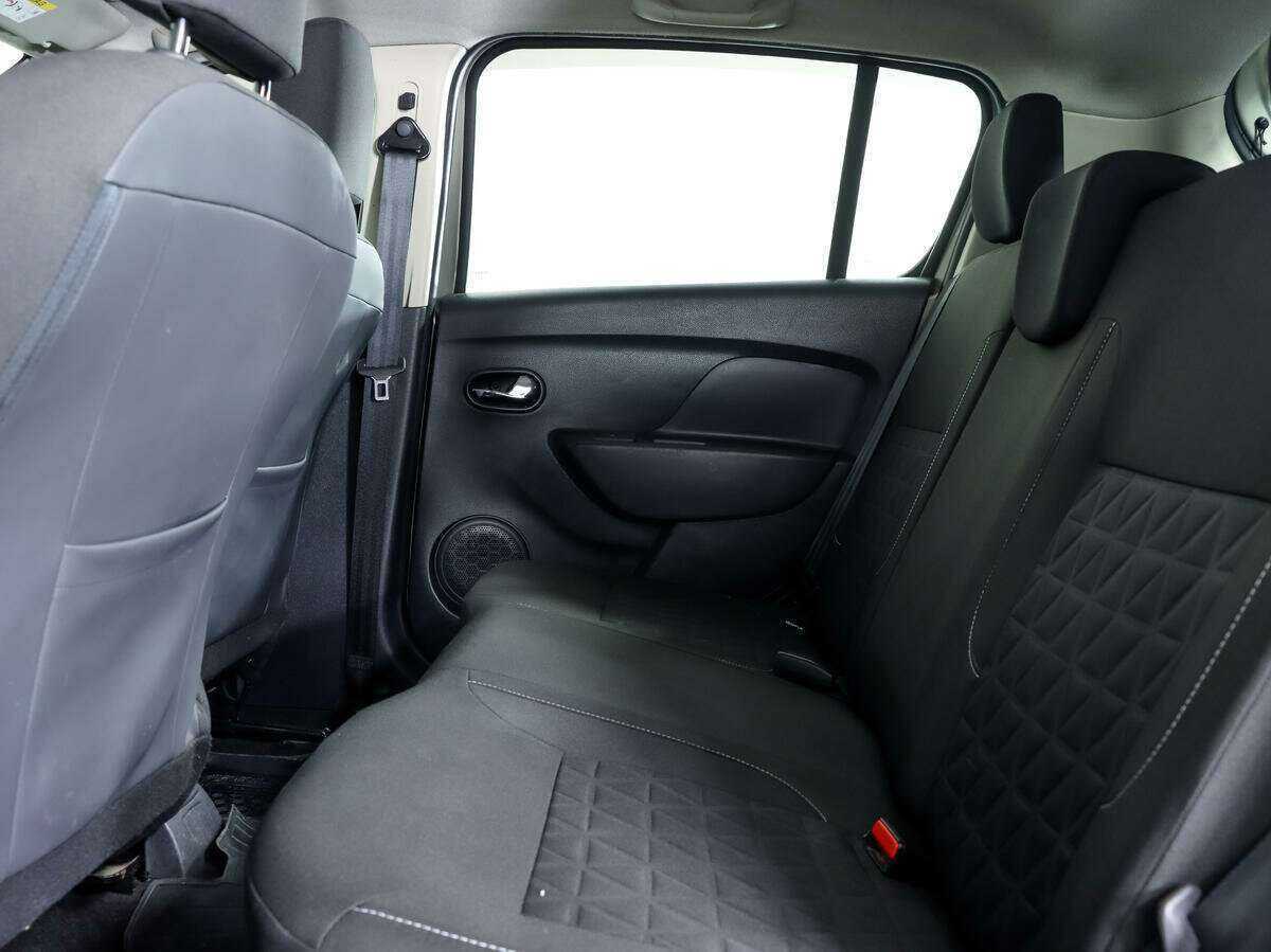 Renault Sandero 2018 года с пробегом. Фото: #10