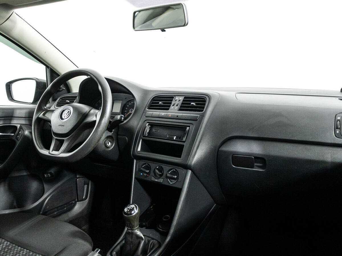 Volkswagen Polo 2017 года с пробегом. Фото: #8