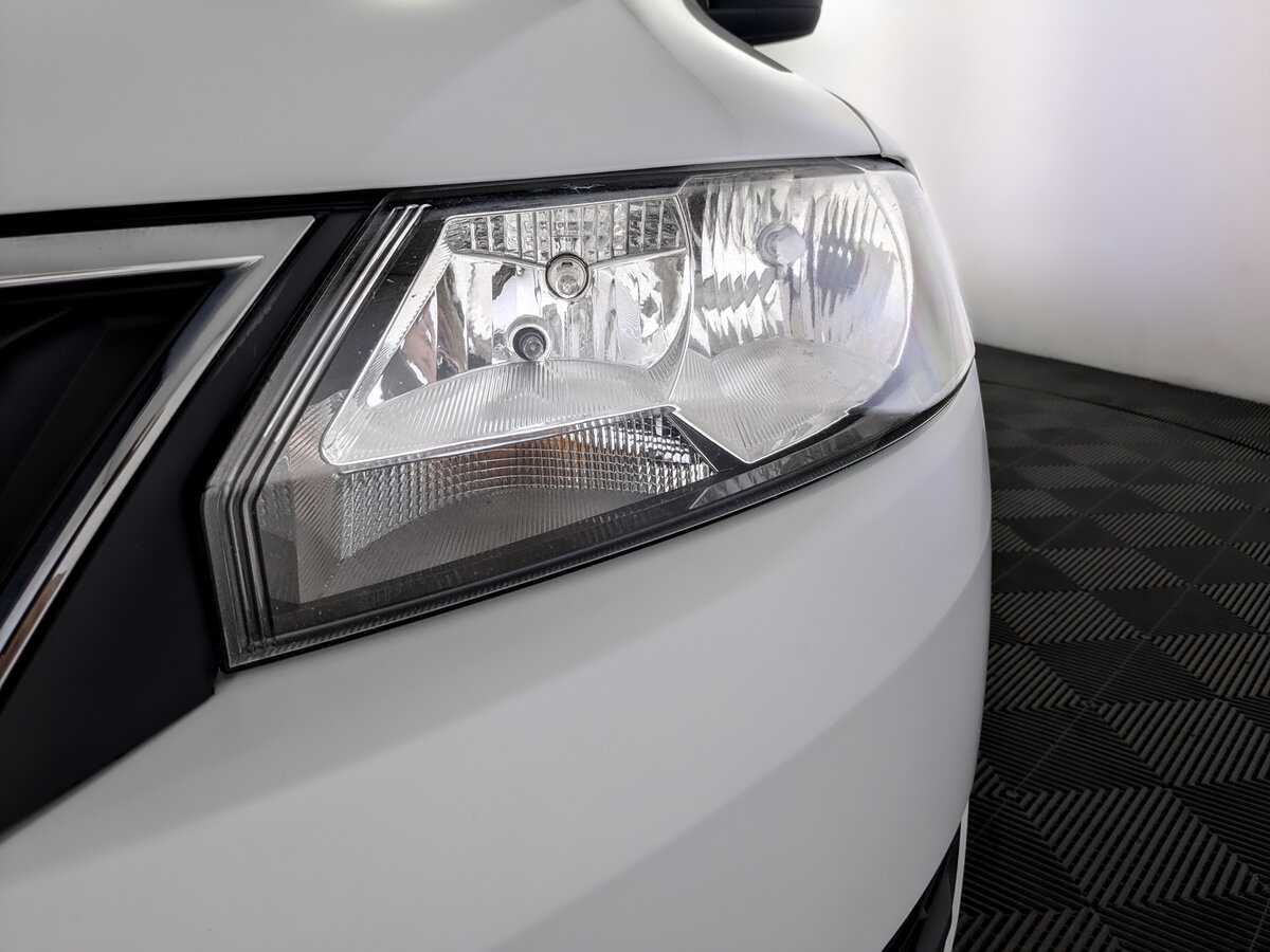 Skoda Rapid 2017 года с пробегом. Фото: #16