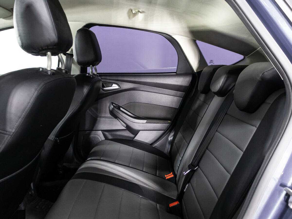 Ford Focus 2012 года с пробегом. Фото: #9