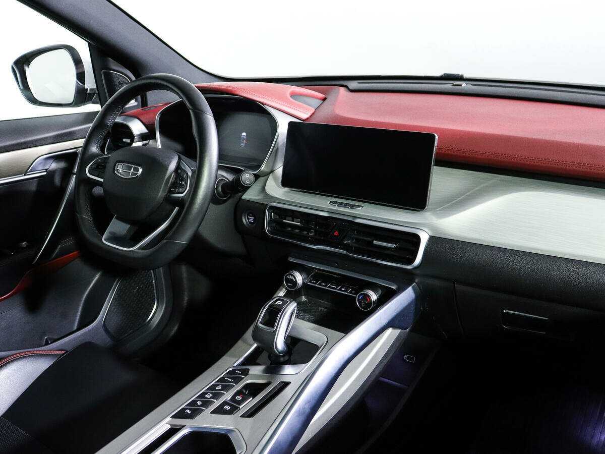 Geely Coolray 2021 года с пробегом. Фото: #6