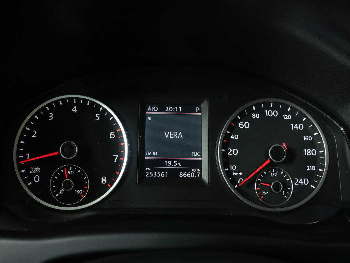 Volkswagen Tiguan 2012 года с пробегом. Фото: #8