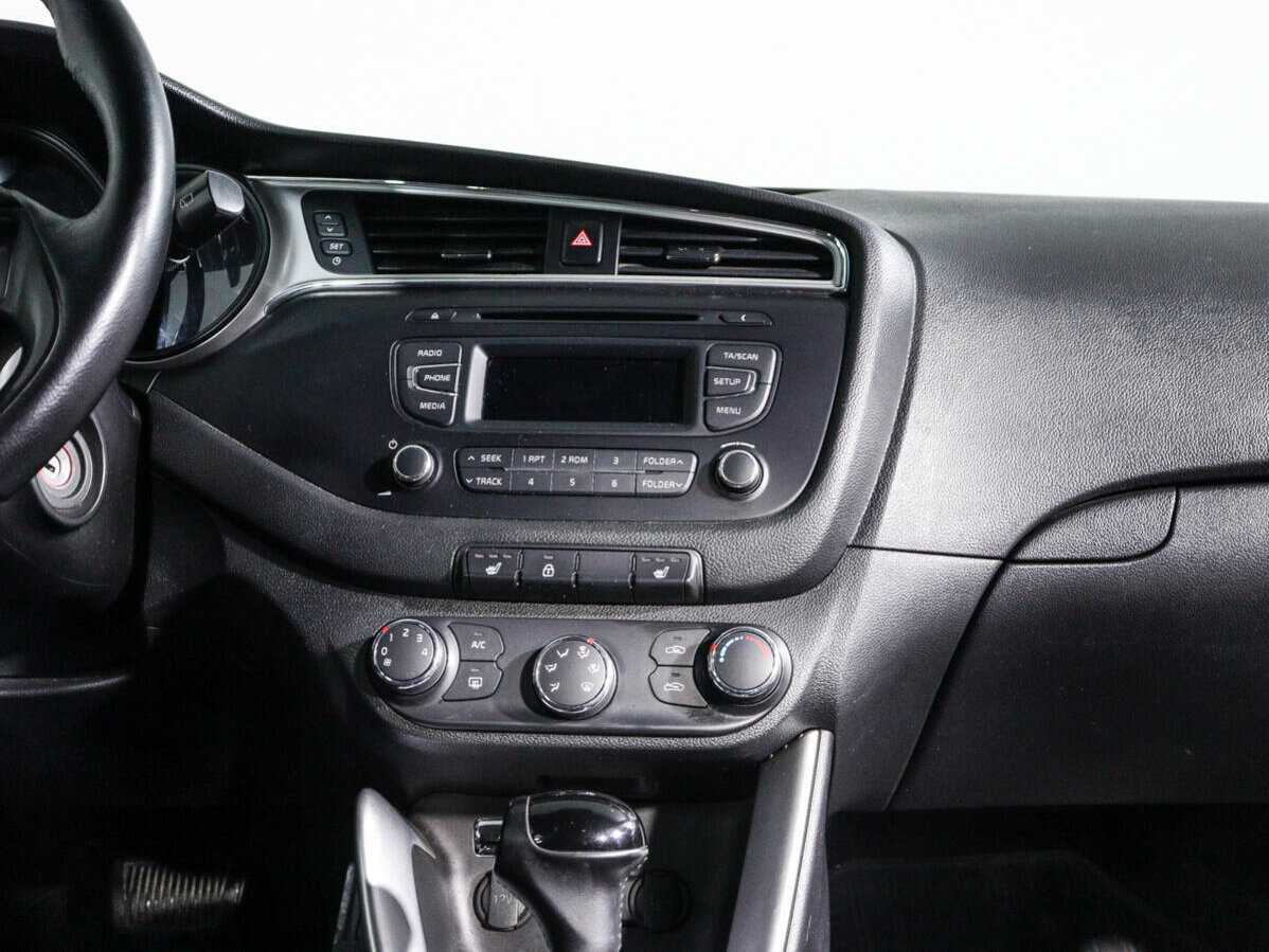 Kia Ceed 2015 года с пробегом. Фото: #12