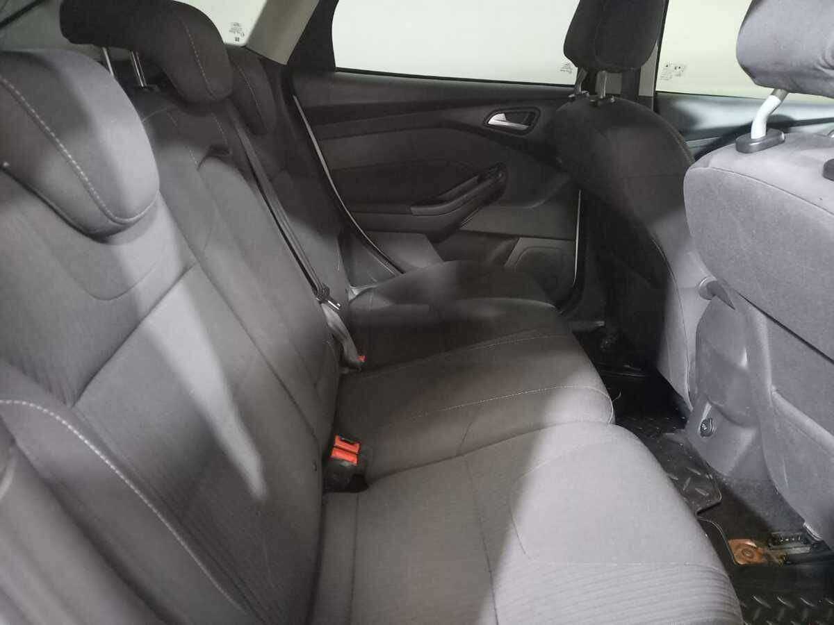 Ford Focus 2014 года с пробегом. Фото: #10