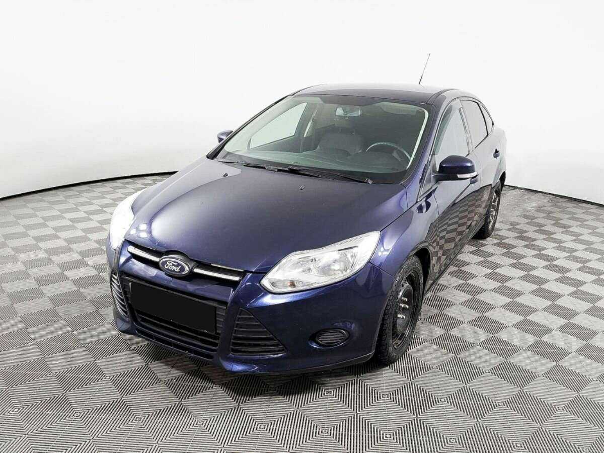 Ford Focus 2013 года с пробегом. Посмотреть фото