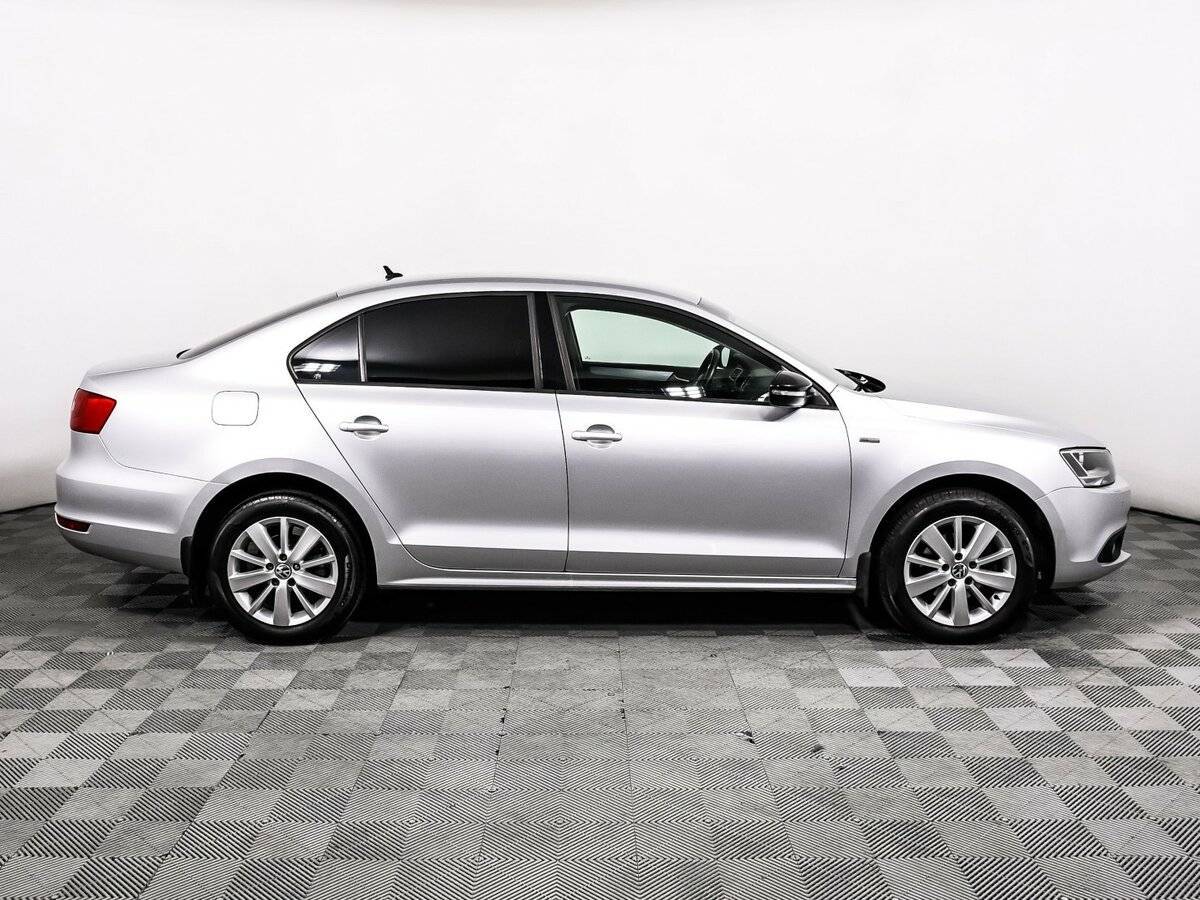 Volkswagen Jetta 2013 года с пробегом. Фото: #3