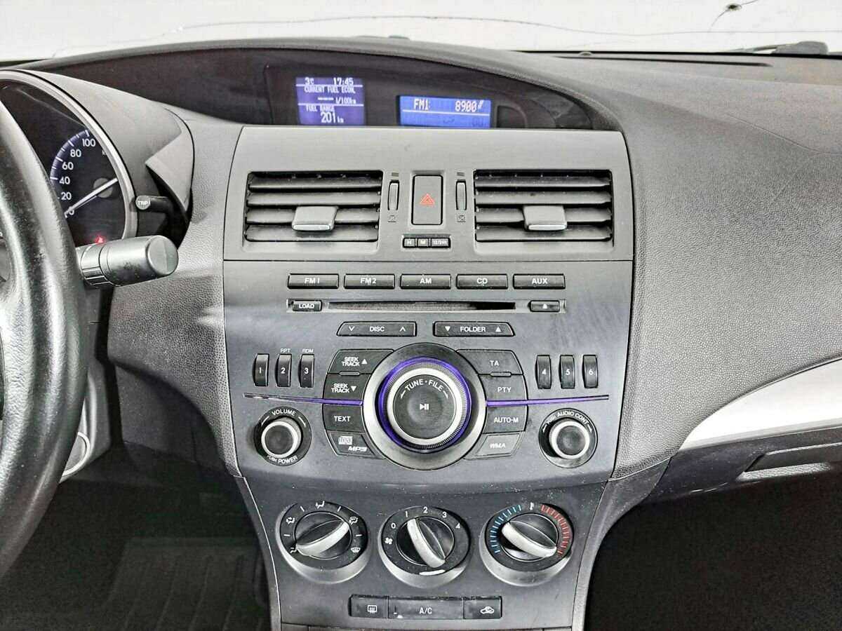 Mazda 3 2013 года с пробегом. Фото: #14