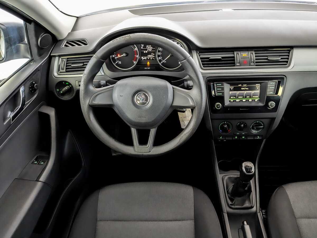 Skoda Rapid 2017 года с пробегом. Фото: #24