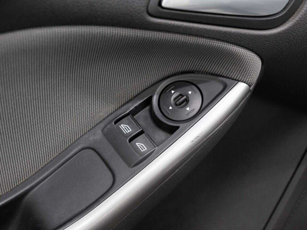 Ford Focus 2013 года с пробегом. Фото: #16