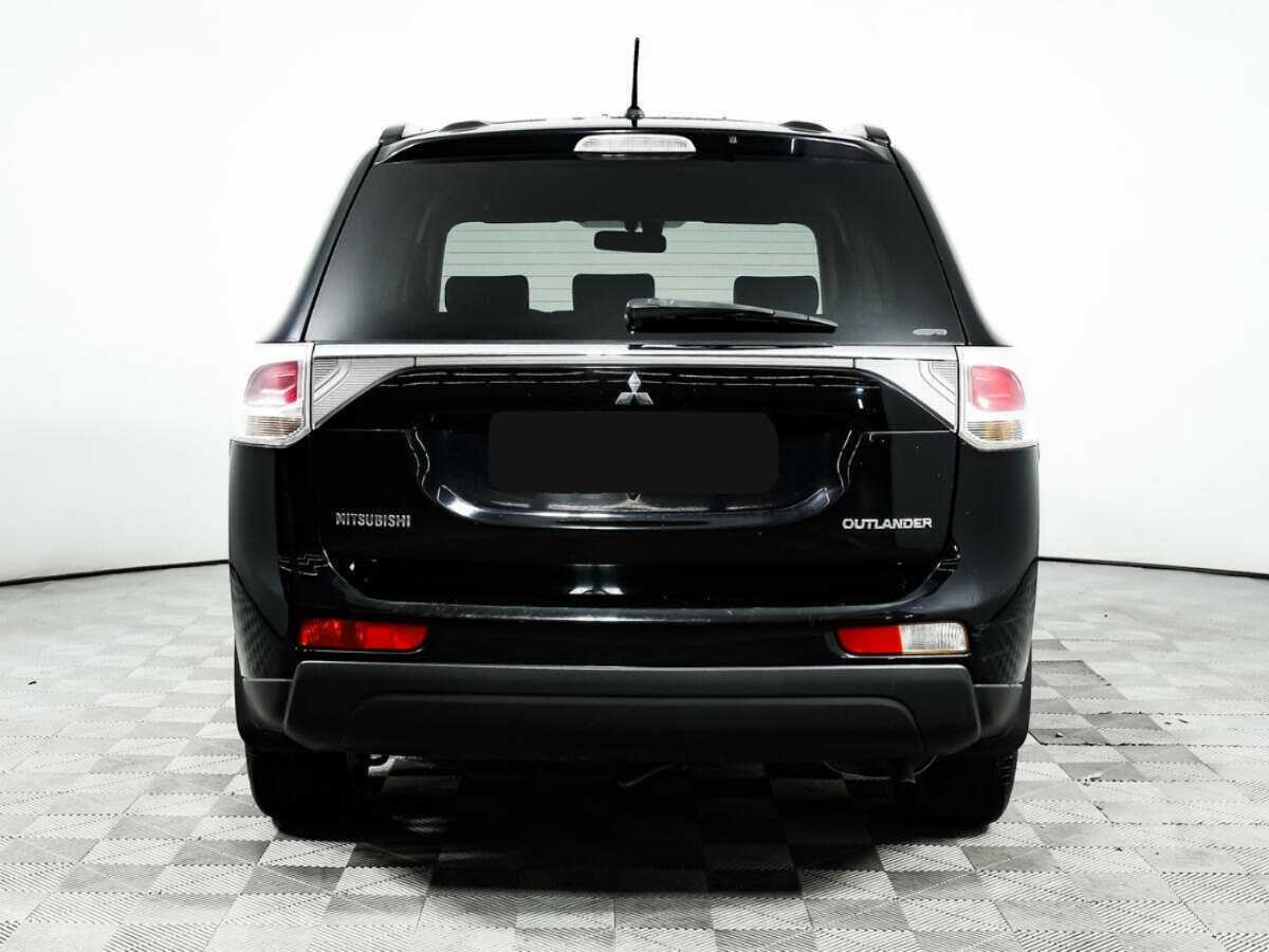 Mitsubishi Outlander 2012 года с пробегом. Фото: #4