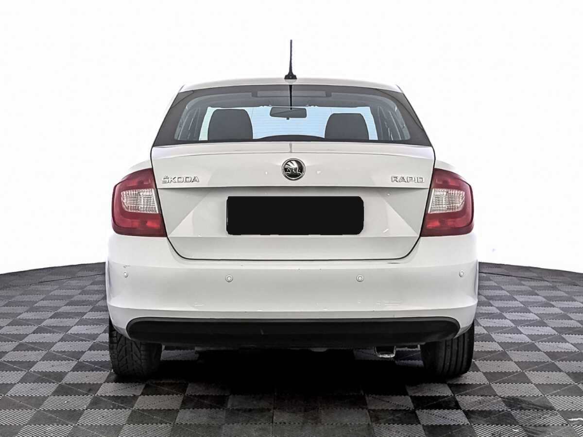 Skoda Rapid 2019 года с пробегом. Фото: #5