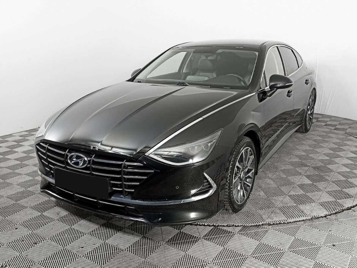 Hyundai Sonata 2019 года с пробегом. Посмотреть фото
