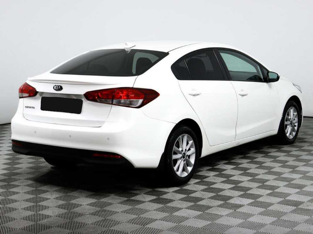 Kia Cerato 2018 года с пробегом. Фото: #4