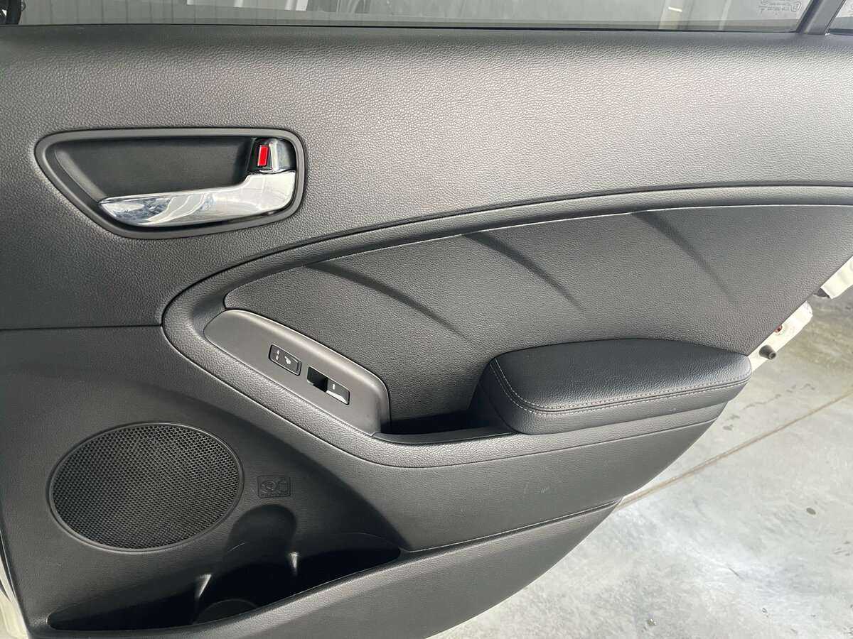 Kia Cerato 2014 года с пробегом. Фото: #25