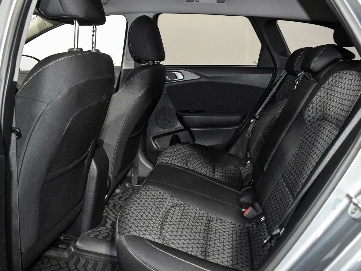 Kia Ceed 2019 года с пробегом. Фото: #10